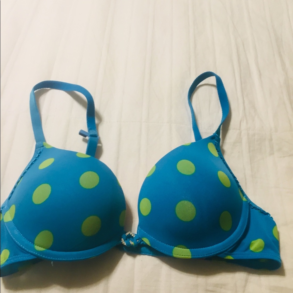 Victoria secret sexy little things bra size 32B